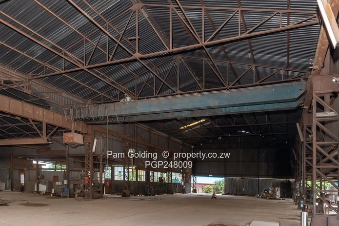 LARGE Industrial/Warehousing - Ardbennie