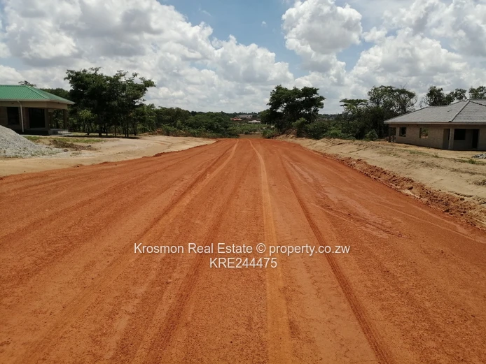 2000 m² Stand on Red-Soil Road in Access-Controlled Marondera (Sole Mandate)