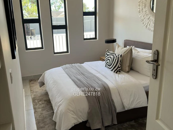 Modern Fully Furnished 2-Bed with Open-Plan Kitchen - Vainona (Borehole)