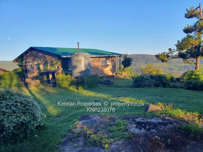 Quaint Stone Cottage In Nyanga