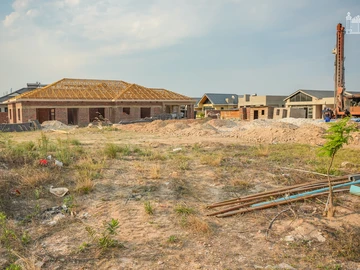 Stands & Residential Land