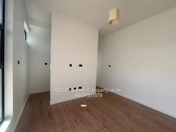 To Let Newly Built Luxury 4-Bedroom Townhouse |Highlands