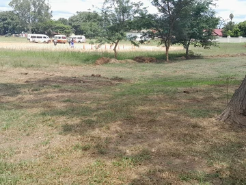 Commercial & Industrial Land