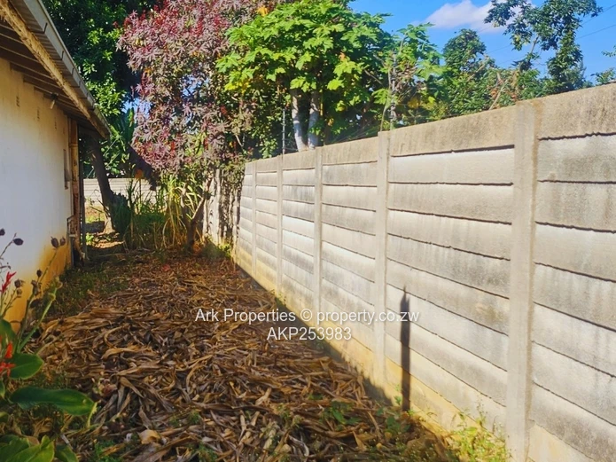 House For Sale – Vainona