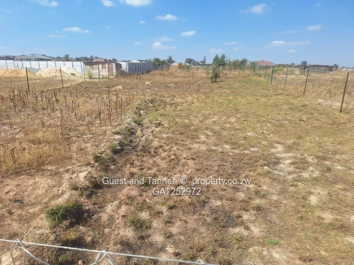 Residential Stand for Sale – Zimre Park