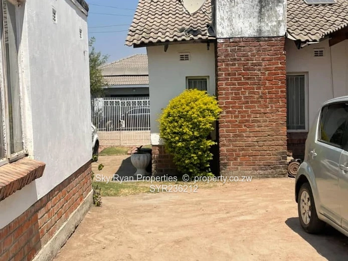 Mainway Meadows House For Sale 