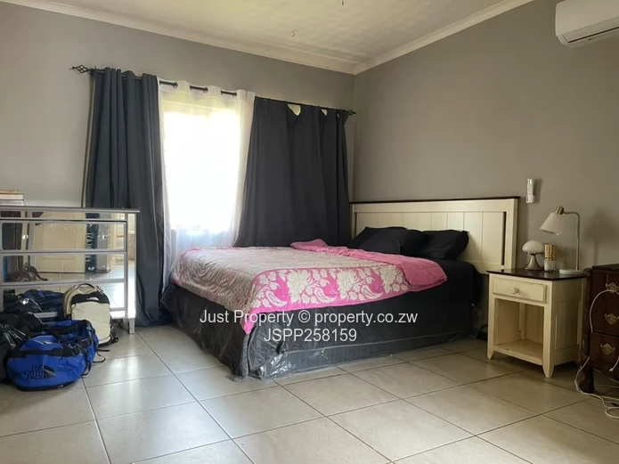 Upper Avenues modern garden flat diplomatic community 