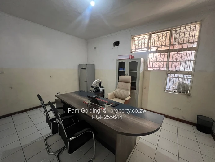 Lobengula Close
