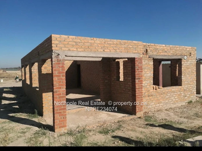 Nyatsime Park Chitungwiza stand for sale