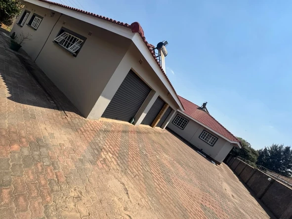 4 Bedroom House