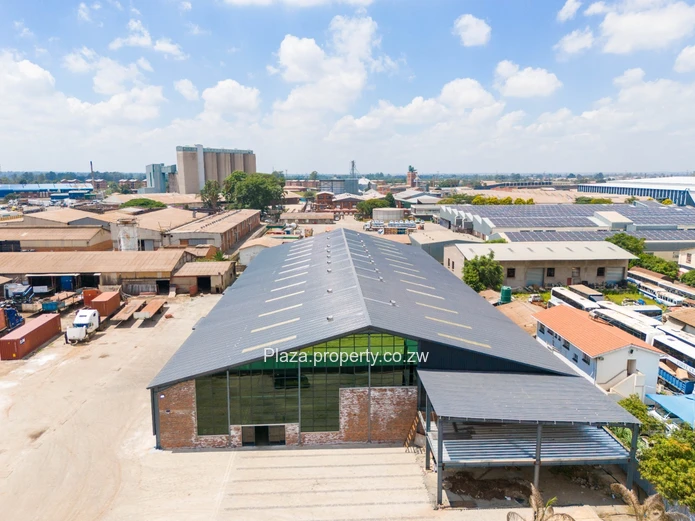 Secure Willowvale Warehouse: 3,000m² on 5,000m², CCTV