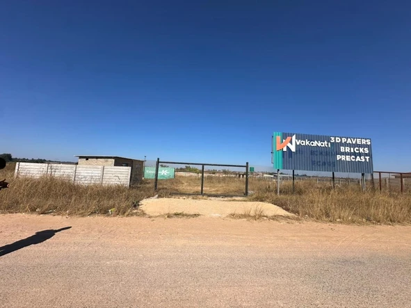 Commercial & Industrial Land