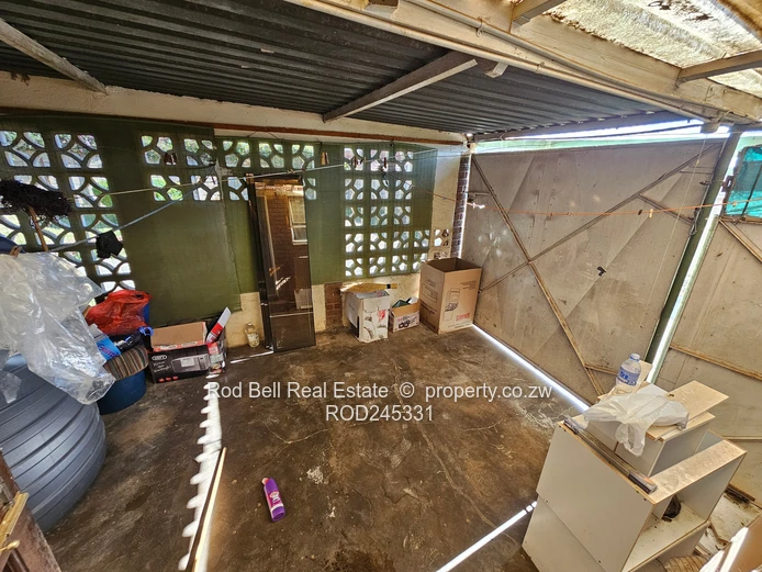 Semi-detached 3-bedroom, duplex garden Flat