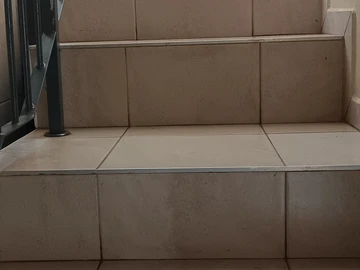 3 Bedroom Flat & Apartment