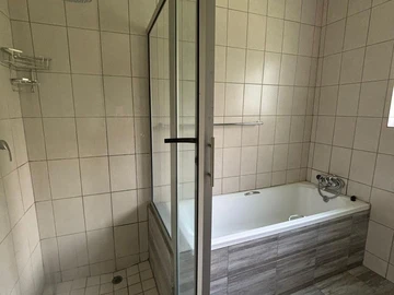 3 Bedroom Garden Flat