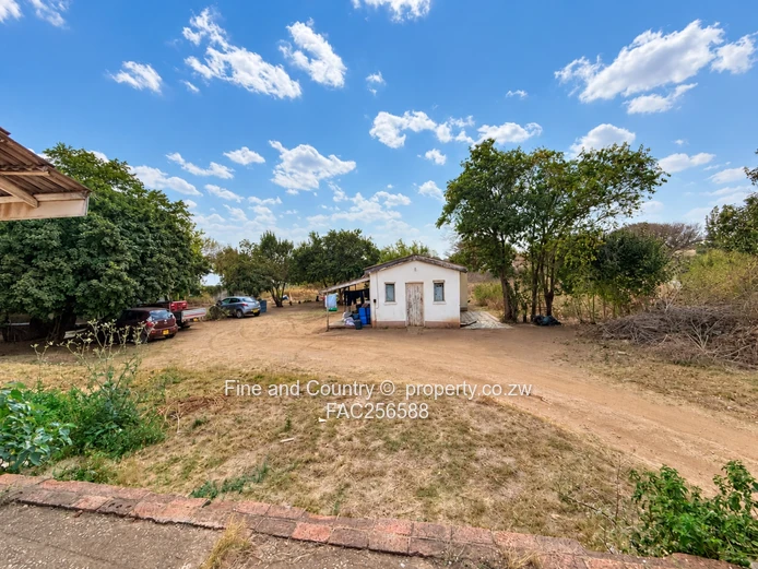 Family Home For Sale 