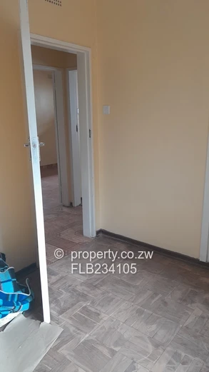 3 bedroomed house in Mabelreign