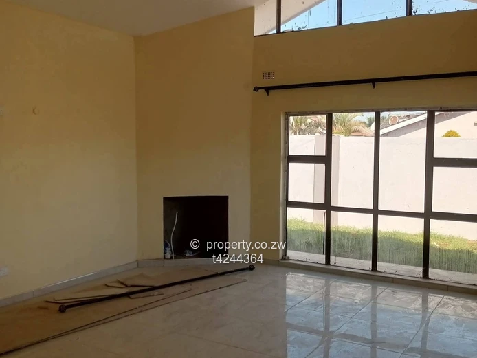 Bloomingdale 3 bed house for Rent