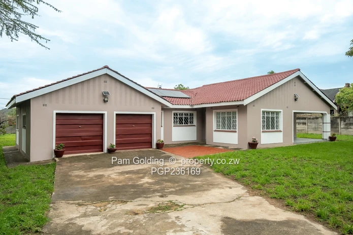 Modern 4 Bedroom House Zimre Park