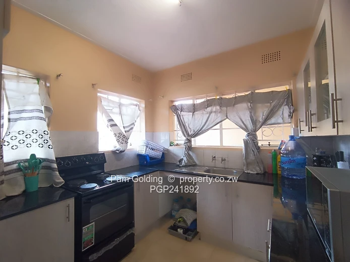 Neat 2-Bedroom Flat for Sale in The Avenues