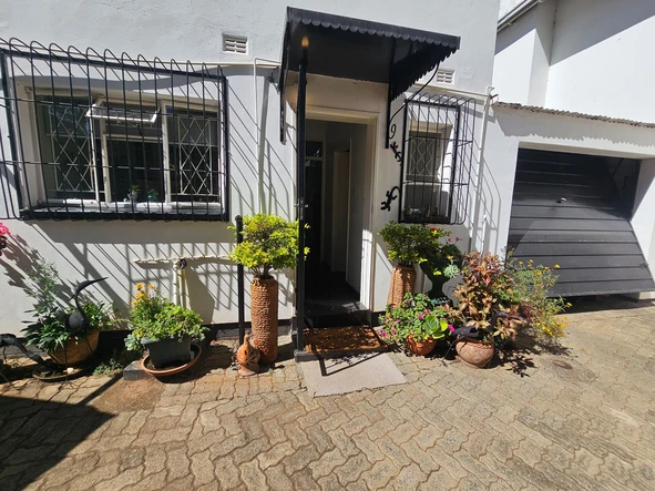 2 Bedroom Garden Flat