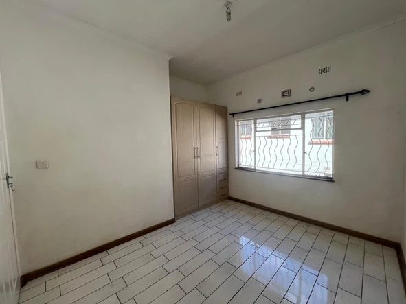 3 Bedroom Garden Flat