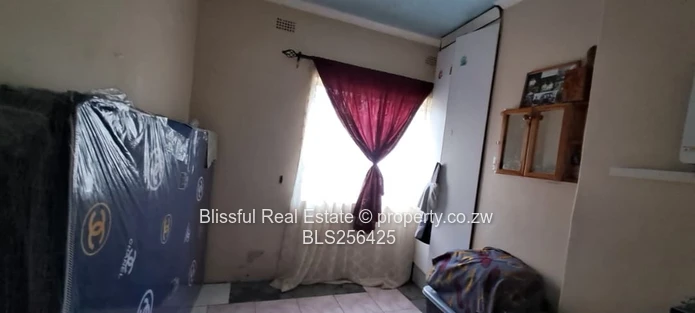 5bedroom house for sale in Chadcombe, Harare