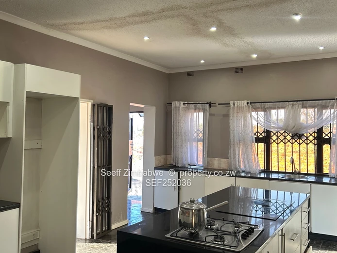 4-Bedroom Family Home for Sale in Pomona – US$330,000