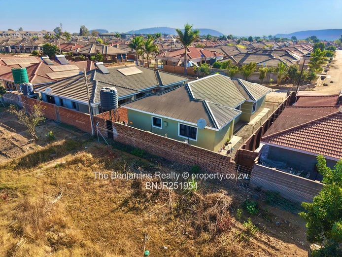 Semi-Detached Home For Sale (Sole Mandate)