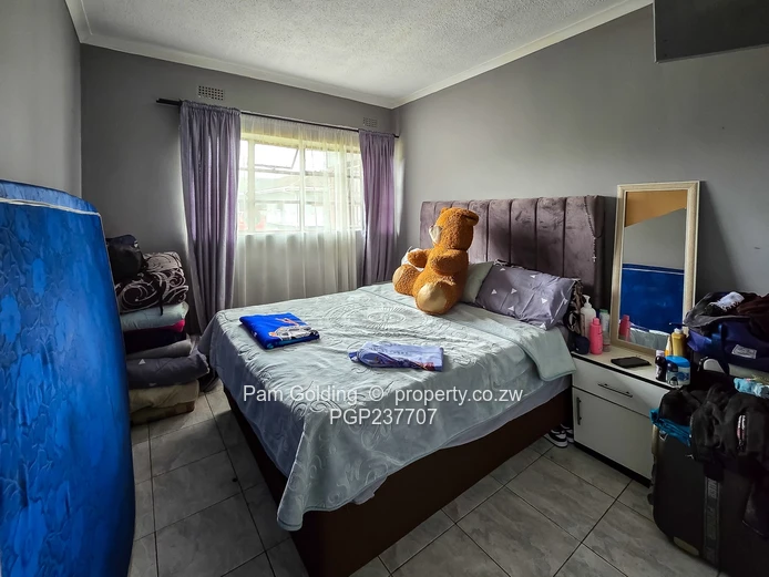 Four Bed Property With Great Potential (Sole Mandate)