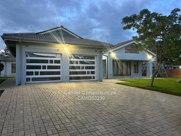 Spacious 4-Bed Arlington Home on 2000 m² with Borehole