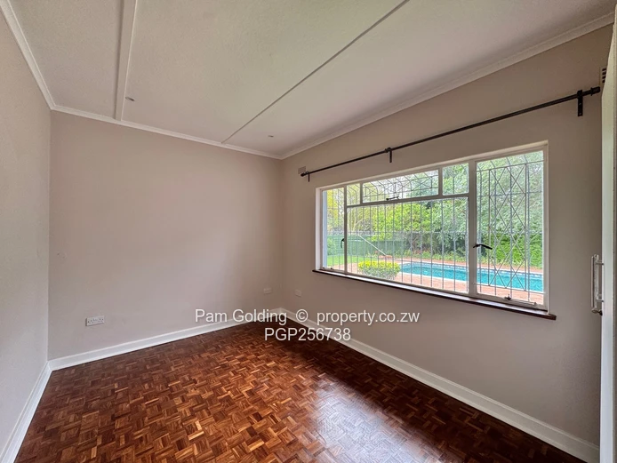 Renovated - 4 Bedroom Home - Greendale North
