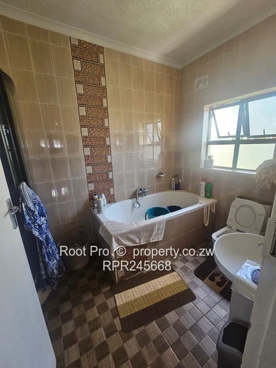 Mount Pleasant Heights House for sale (Sole Mandate)