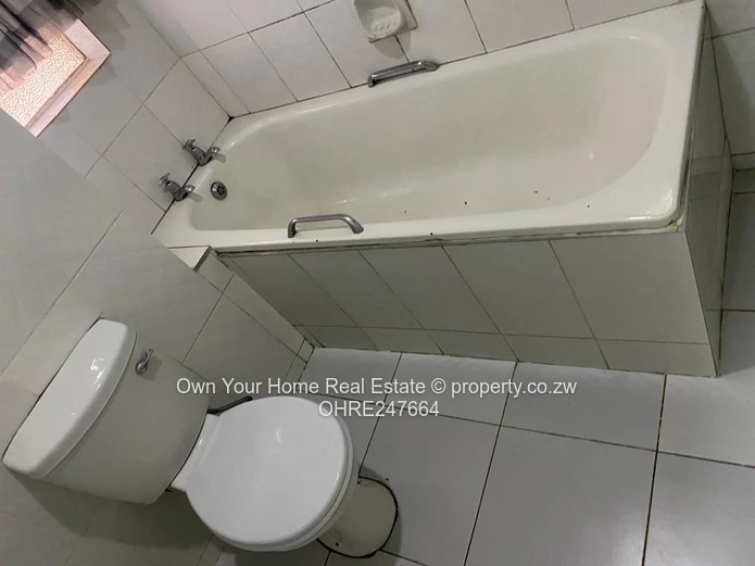 Cozy 1-Bed Avenues CBD Flat — Fitted Kitchen & Bathtub