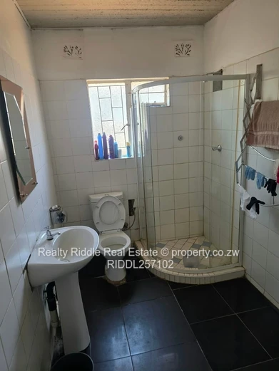 Bloomingdale solid 3 beds house for sale