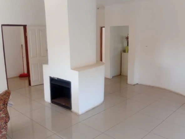 6 Bedroom House
