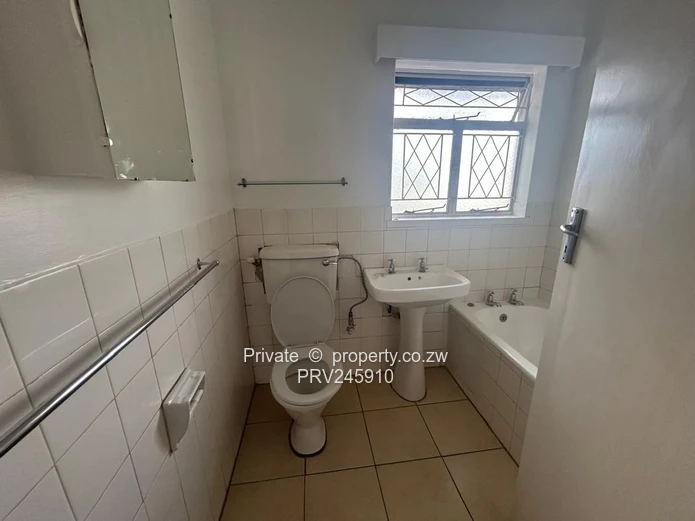 Kensington 2 Bedroom Flat 