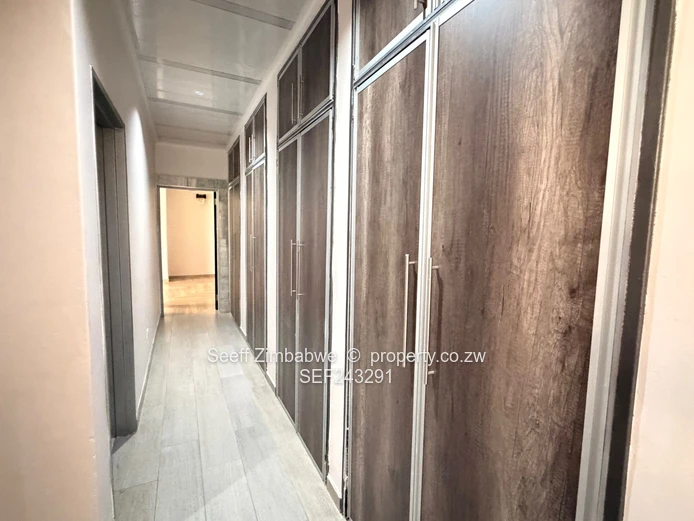 Exceptional 5-Bedroom Executive Home with Self-Contained Cottage – Old Windsor