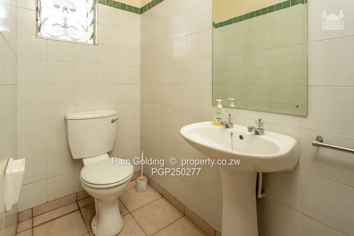 Townhouse For Rent In Belgravia