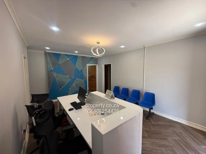 Greencroft Office 300m² – Modern Reception, Borehole