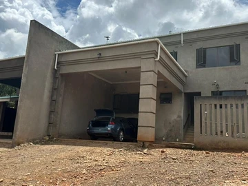 4 Bedroom Flat & Apartment