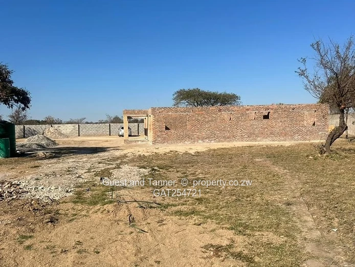 Townhouse Stand For Sale in Mqabuko Heights
