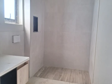 7 Unit Townhouse Complex