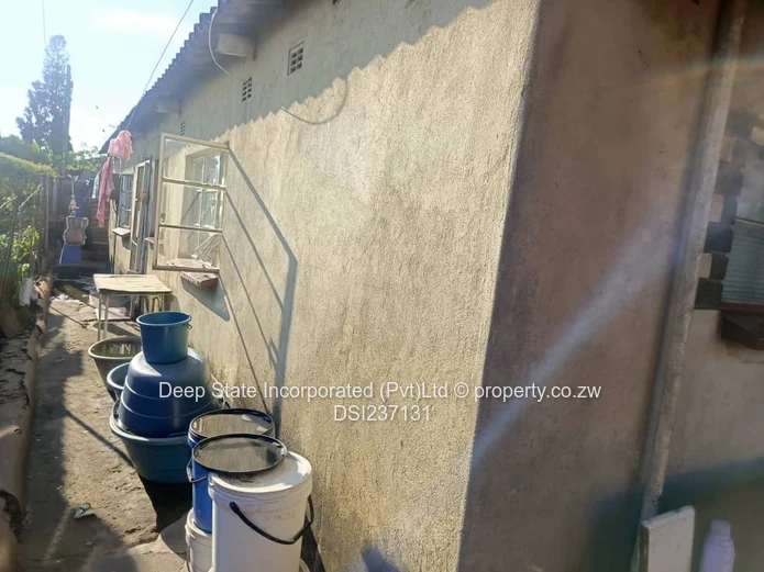 Highfields house for sale (western triangle)