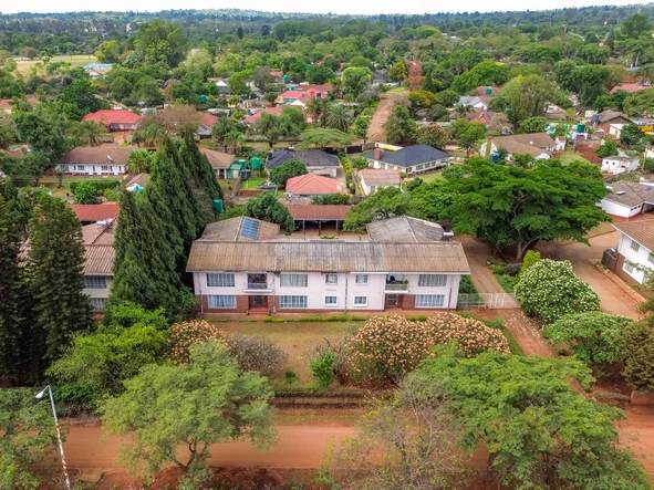 3 Bedroom Flat & Apartment