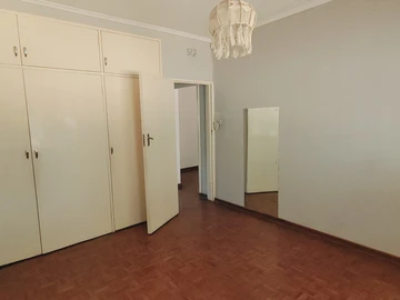 2 Bedroom Garden Flat