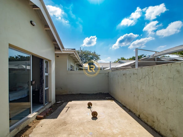 Newlands $800