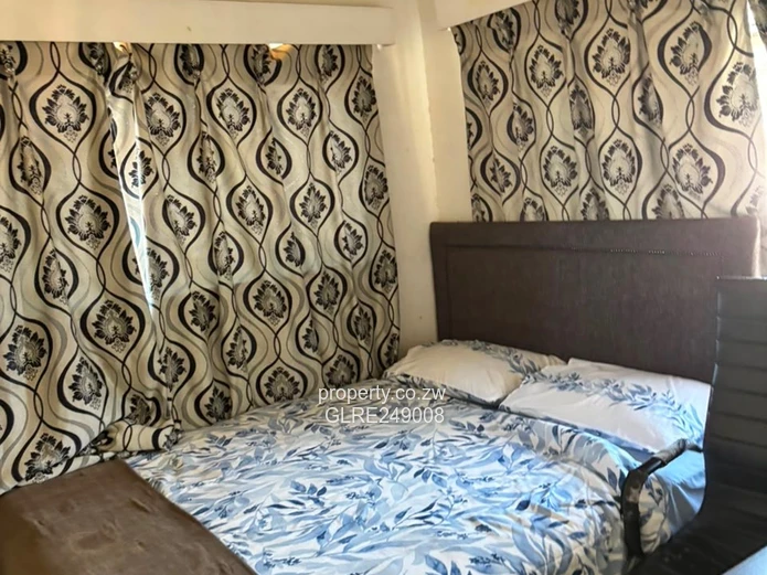 Sunny 3-Bed Avondale Flat with Garden & Borehole