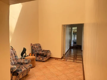 Commercial & Industrial Land