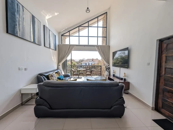 3 Bedroom Flat & Apartment